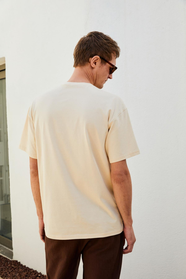 BOLICHE Erkek Bisiklet Yaka %100 Organik Pamuklu Oversize Fit Açık Bej T-Shirt