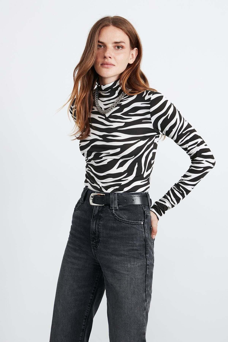 CAMILLA  Slim Siyah - Zebra Tekli Bluz