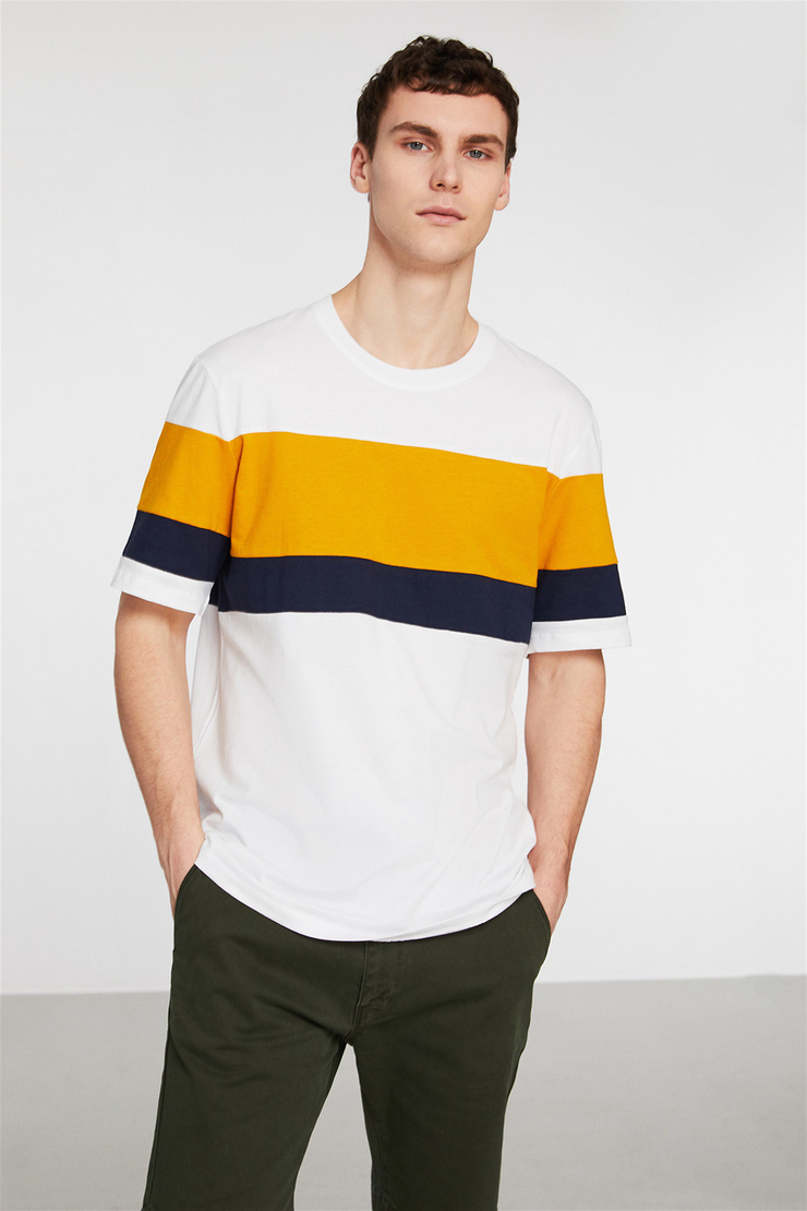 CARRIE Beyaz Erkek Renk Bloklu Yuvarlak Yaka     Comfort Fit T-Shirt