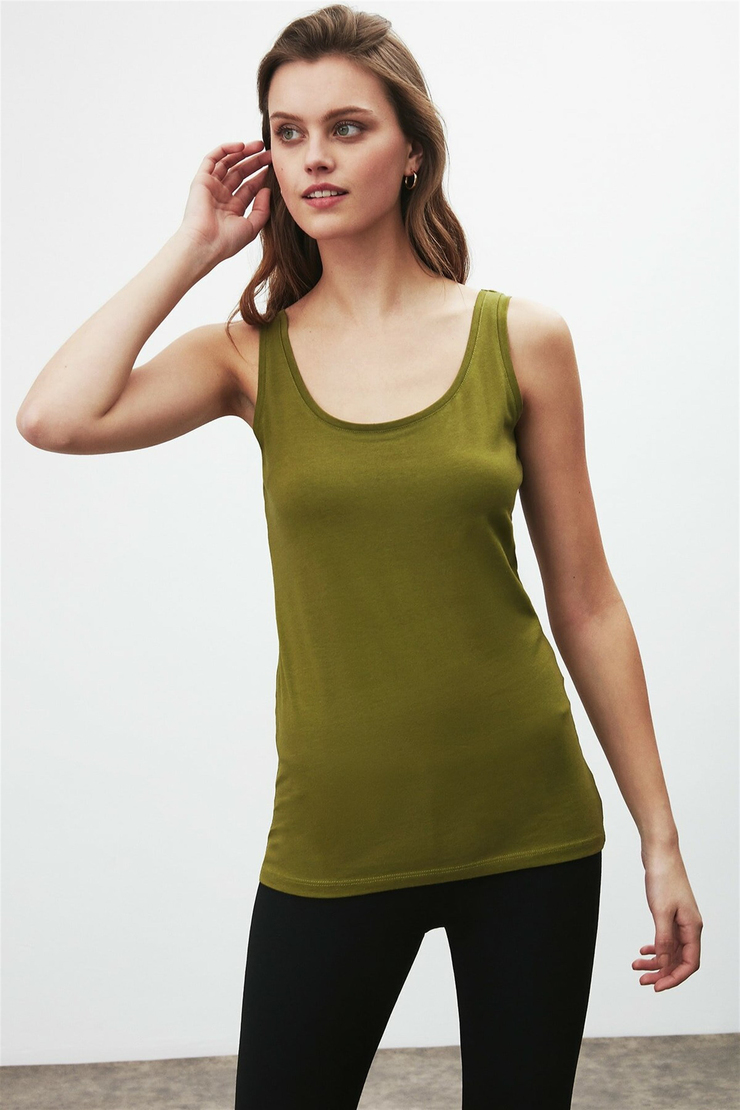 CLAIRE Kadın Yeşil Düz Renk Yuvarlak Yaka Comfort Fit T-Shirt