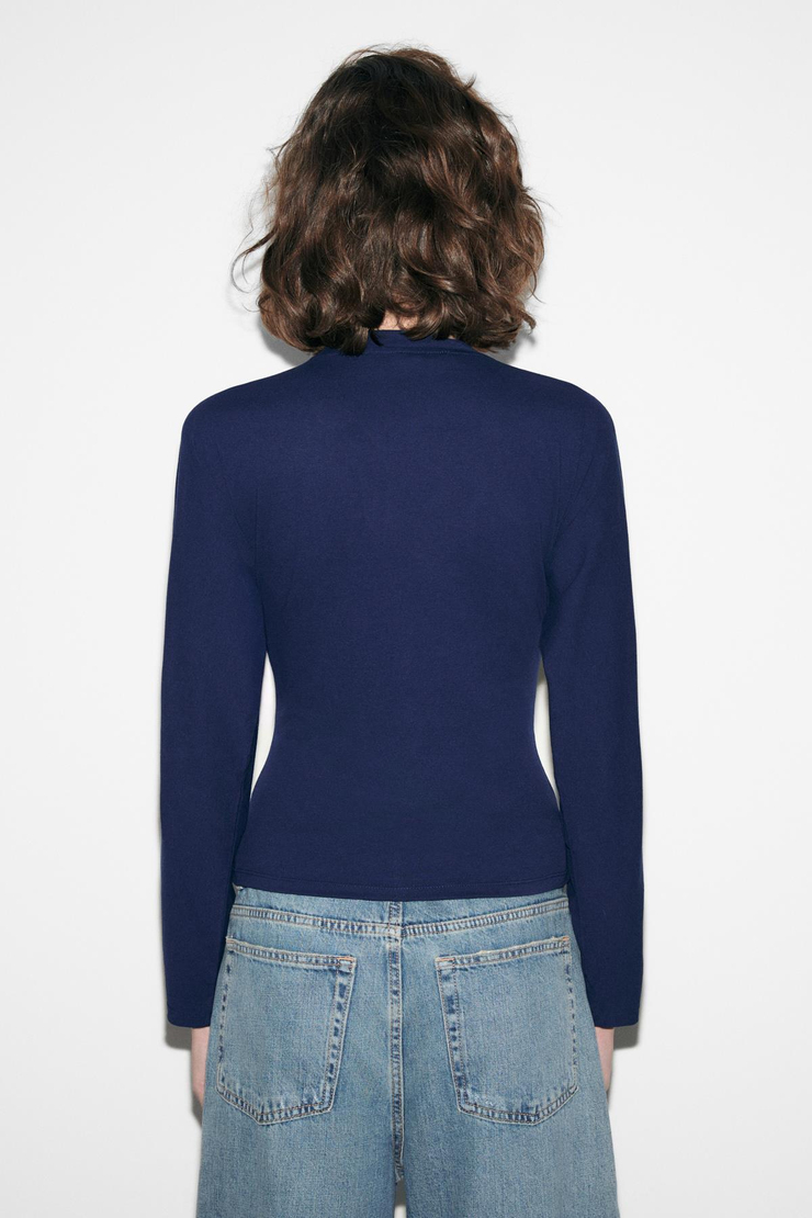 COMINO Kadın Yuvarlak Yaka Vücuda Oturan Esnek Kumaşlı Slim Fit Lacivert Bluz