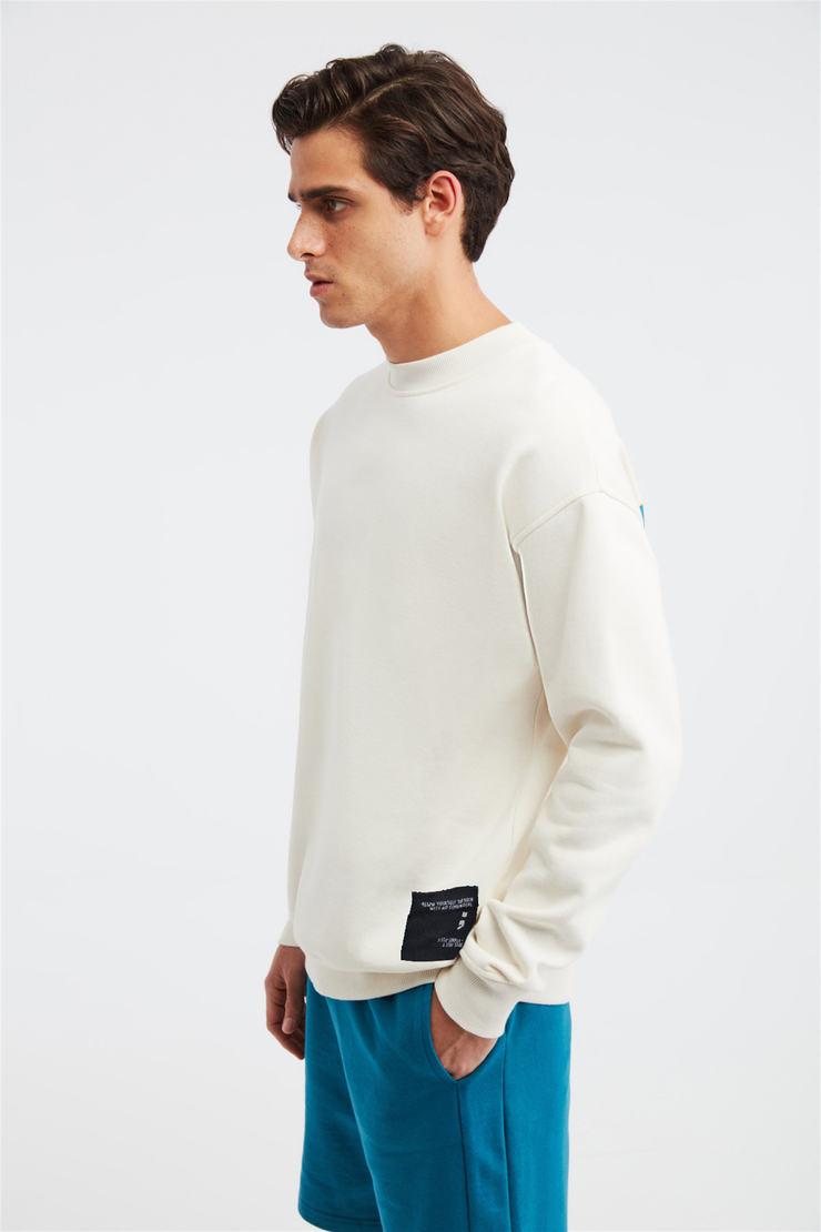 CULT Erkek Ekru Baskılı Yuvarlak Yaka Oversize Sweatshirt