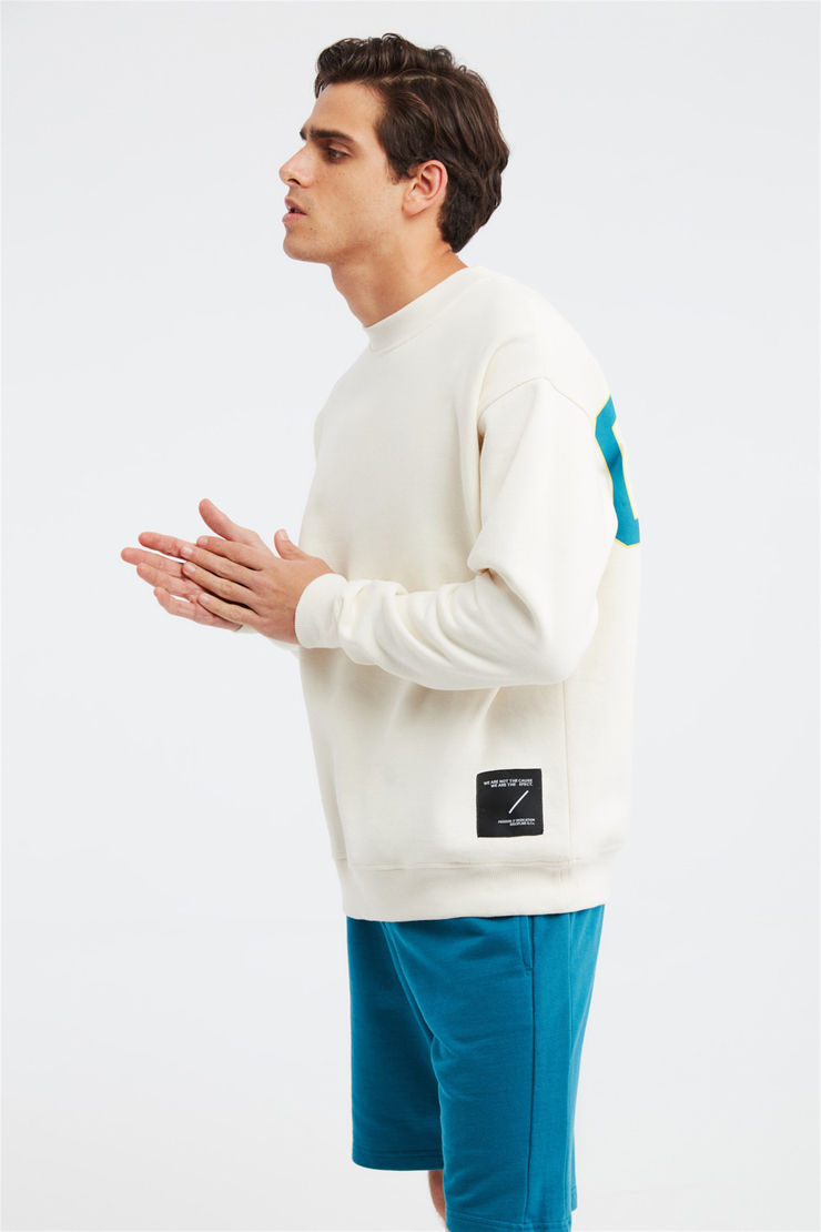 CULT Erkek Ekru Baskılı Yuvarlak Yaka Oversize Sweatshirt