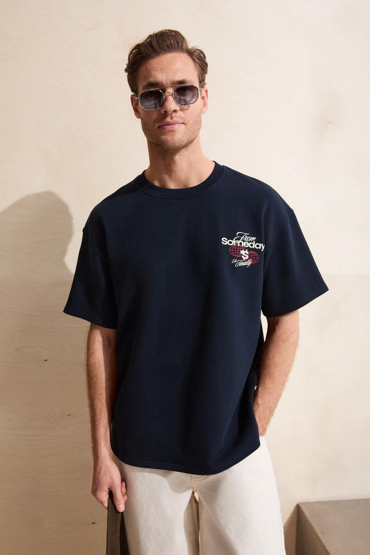 DUKI Erkek Bisiklet Yaka Organik Pamuklu Baskılı Oversıze Lacivert T-Shirt