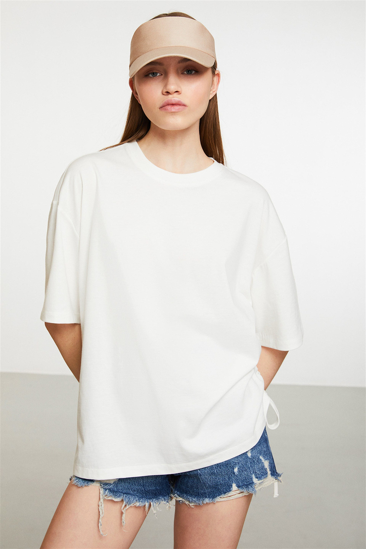 Durban Kadın Ekru Düz Renk Yuvarlak Yaka Oversıze T-Shirt