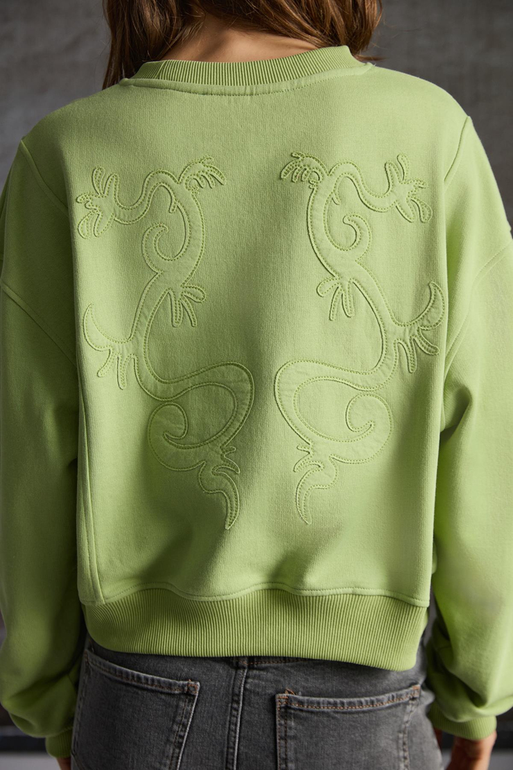 FANN Kadın Nakış Detaylı Yumuşacık Kumaş Örme 3 İplik Organik Pamuk Açık Yeşil Sweatshirt