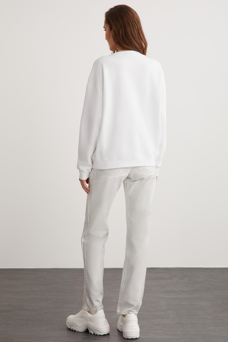 FAYLINN  Relaxed Beyaz Tekli Sweatshirt