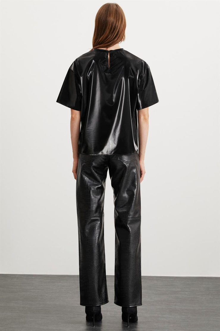 FELECIA  Relaxed Siyah Tekli T-Shirt