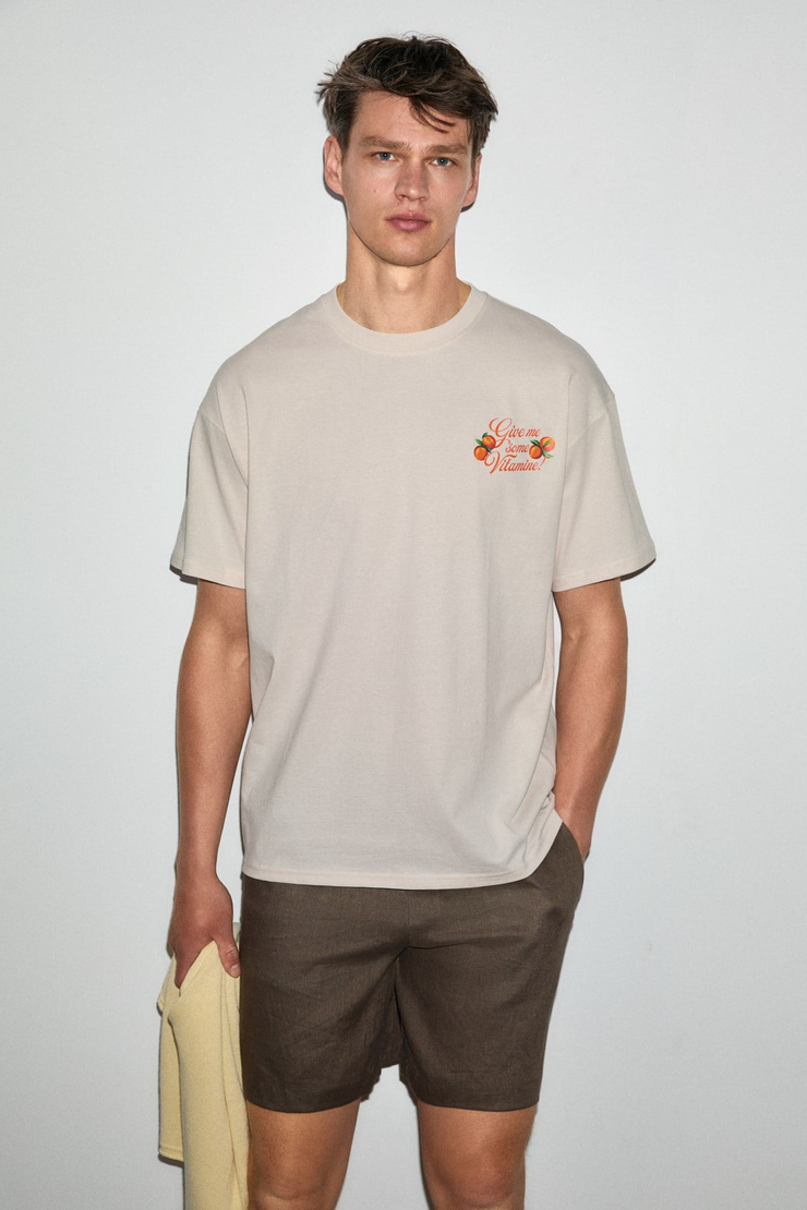 FILIERO Erkek %100 Organik Pamuklu Baskı Detaylı Yuvarlak Yaka Regular Fit Vanilya T-Shirt