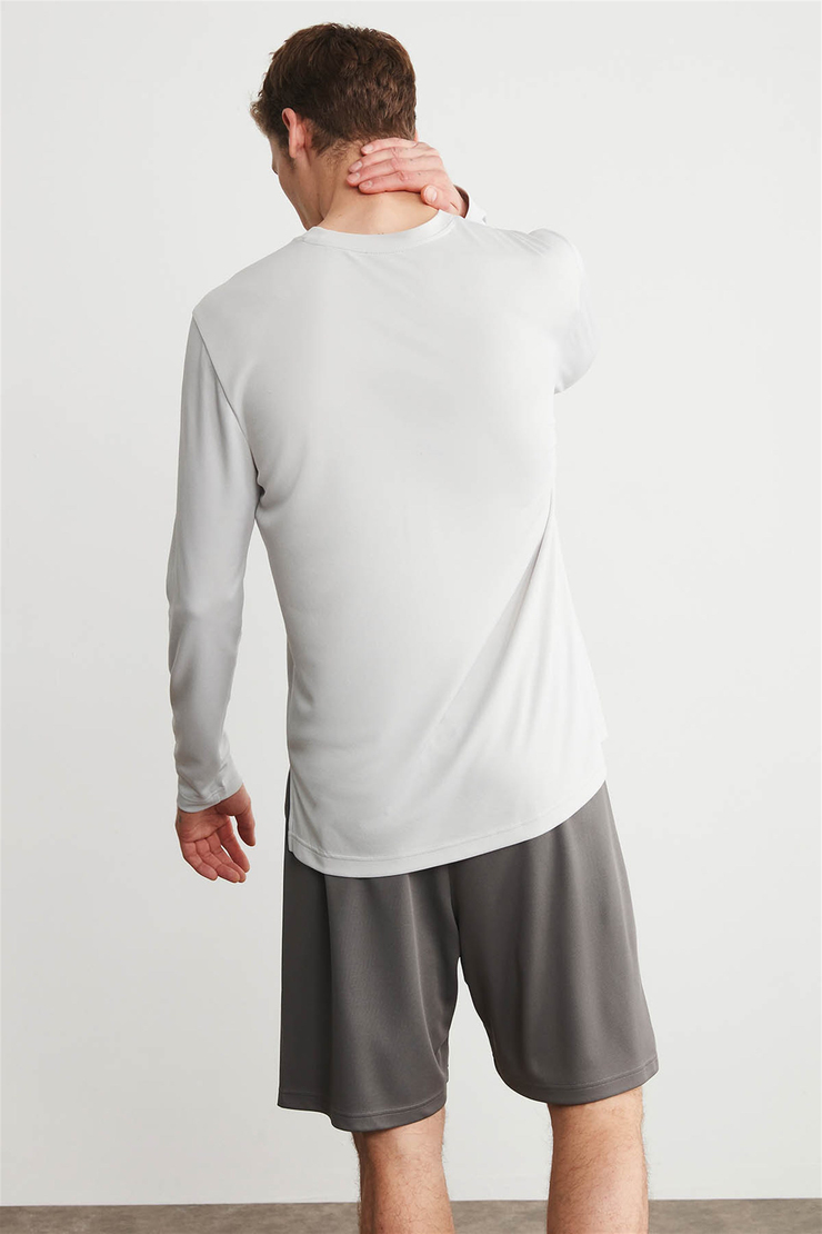 HUMMER Erkek Açık Gri Düz Renk Yuvarlak Yaka Comfort Fit T-Shirt