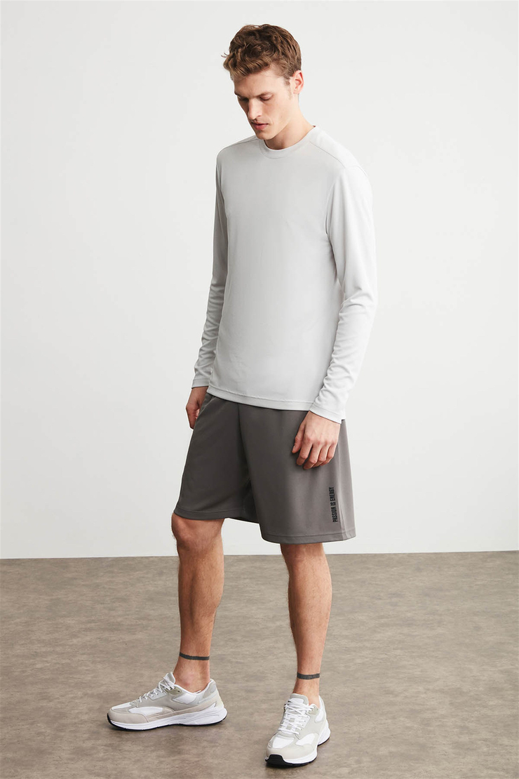 HUMMER Erkek Açık Gri Düz Renk Yuvarlak Yaka Comfort Fit T-Shirt