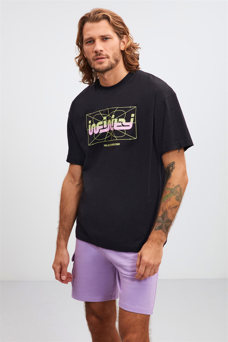 İNFİNİTY Siyah Erkek Önü Baskılı   Kısa Kollu   Oversize T-Shirt