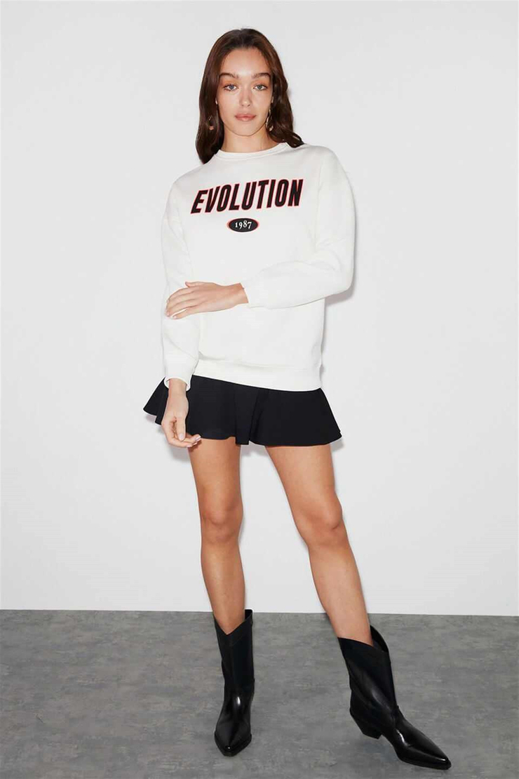 IVORY Kadın Ekru Baskılı Yuvarlak Yaka Oversize Sweatshirt