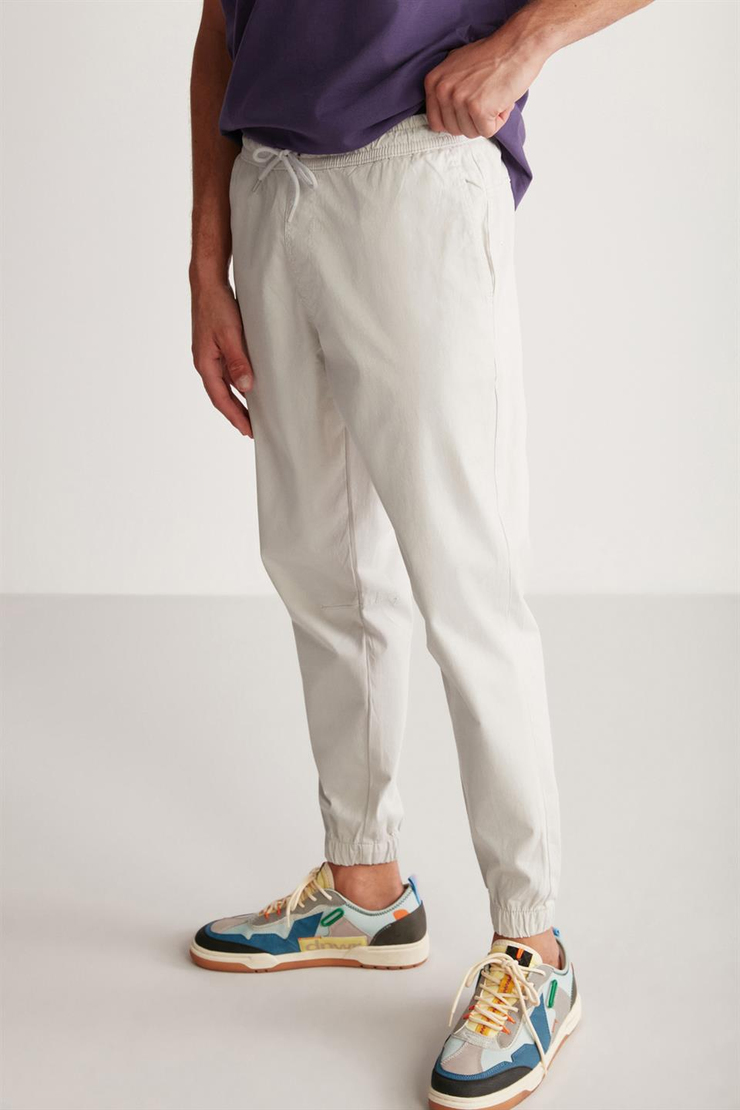 JAKOB  Comfort Gri Tekli Pantolon