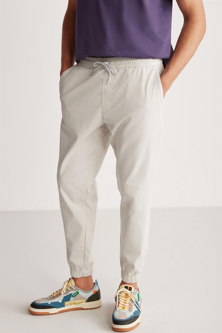 JAKOB  Comfort Gri Tekli Pantolon