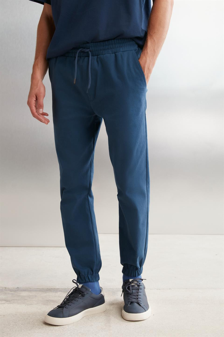 JAKOB  Comfort Mavi Tekli Pantolon