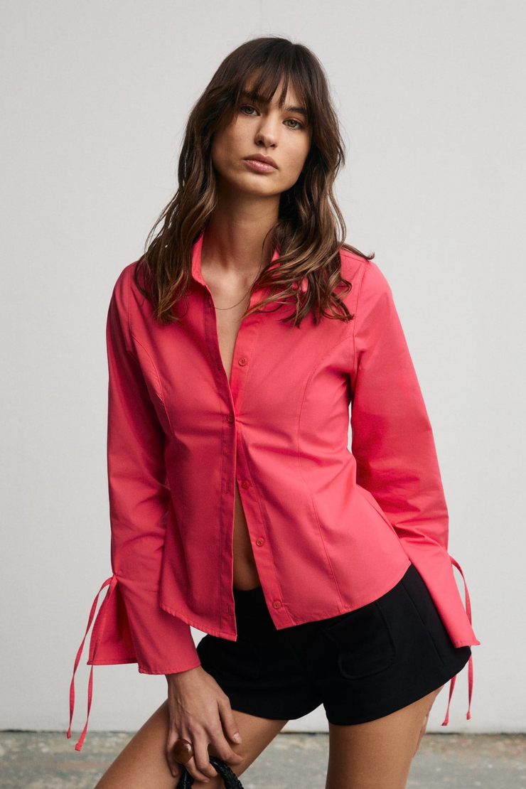 JANETA Kadın Kolları Biye Bağlamalı Slim Fit Vucuda Oturan Beyaz Nar Çiçeği Gömlek