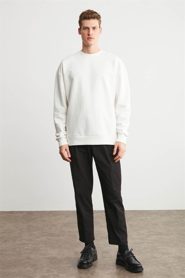 KANYE Erkek Ekru Nakışlı-İşlemeli Yuvarlak Yaka Oversıze Sweatshirt