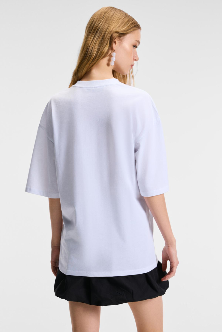 KAROLISKA Kadın %100 Pamuk Oversize Fit Kısa Kollu Yuvarlak Yaka Beyaz T-Shirt