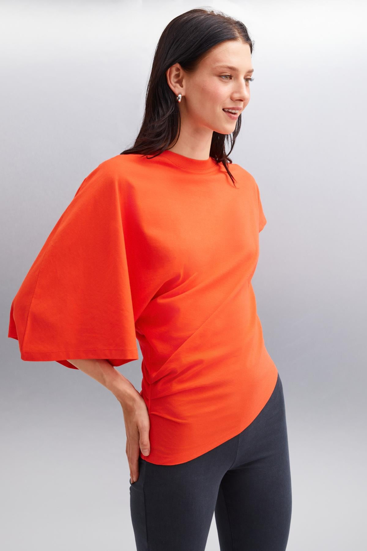 KATIE Asimetrik Relaxed Kırmızı Tekli T-Shirt