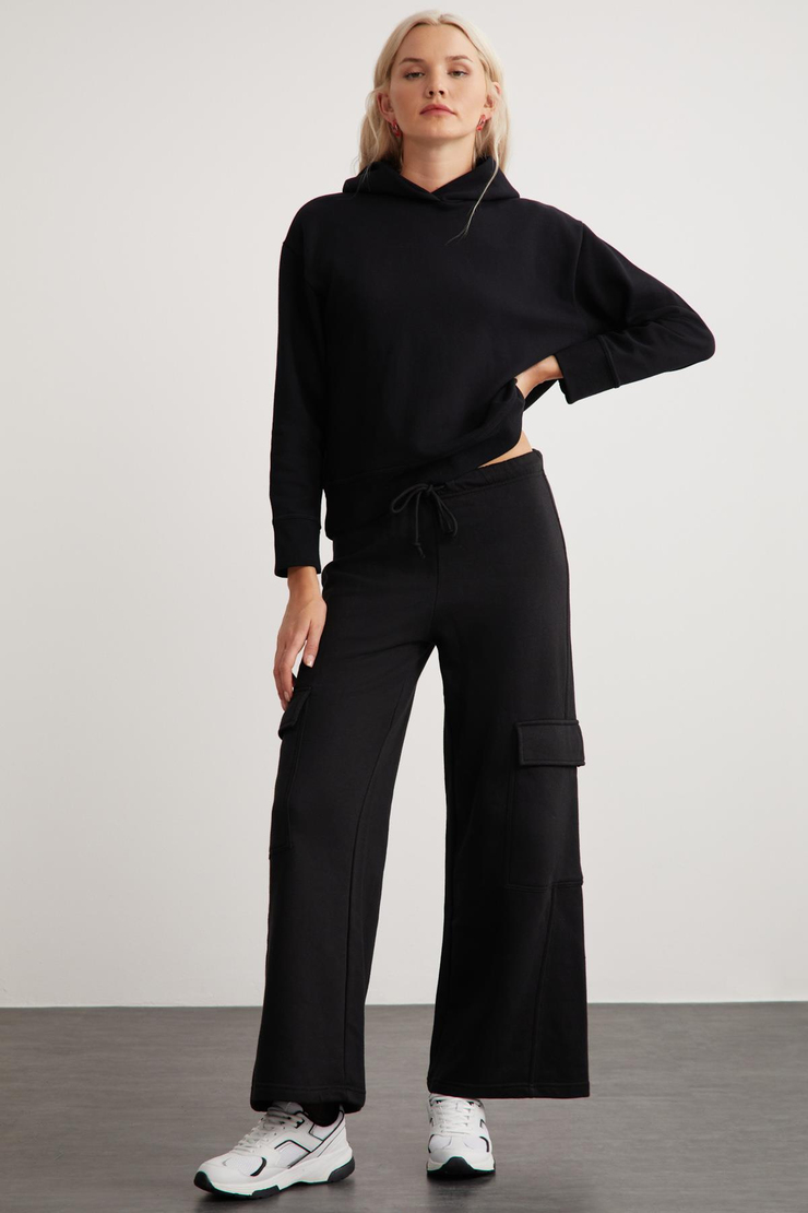 KEMBERLY Kadın Kapüşonlu Relaxed Kalıp Basic Siyah Sweatshirt