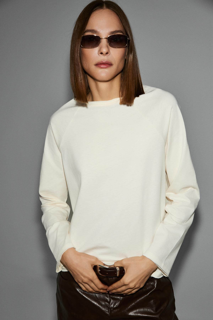 KISSORA Kadın Organik Pamuklu Yuvarlak Yaka Reglan Kol Uzun Kollu Relax Fit Ekru Bluz