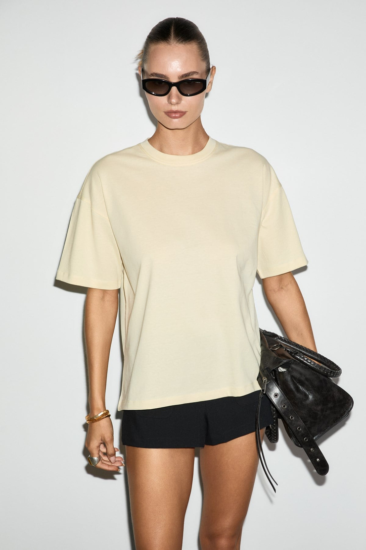 LAGERTHA Kadın %100 organik Pamuklu Kalın Dokulu Oversize Fit Yuvarlak Yakalı Açık Sarı T-Shirt