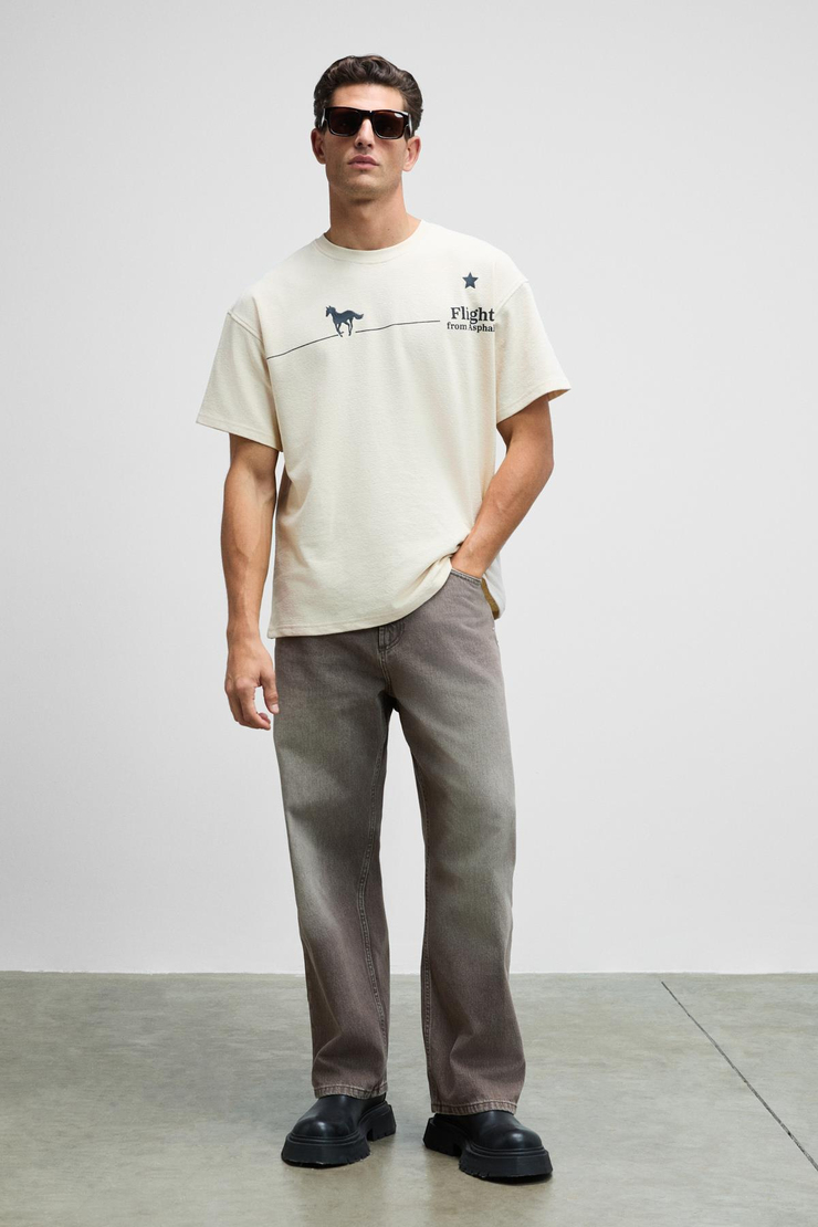 LANDI Erkek Önü Nakışlı Ve Baskılı Sırtı Baskılı %100 Organik Pamuk Bisiklet Yaka Oversize Fit Krem T-Shirt
