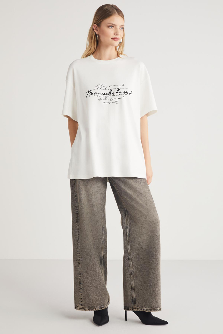 LAZARELA  Oversize Beyaz Tekli T-Shirt