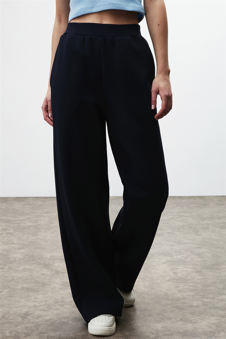 LEILA Kadın Siyah Düz Renk  Comfort Fit Pantolon