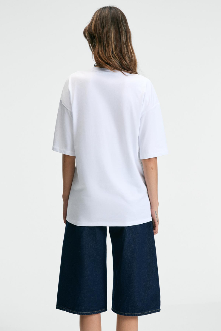 LUCENYA Kadın Bisiklet Yaka Kısa Kollu Önü Baskı Detaylı Regular Fit Beyaz T-Shirt