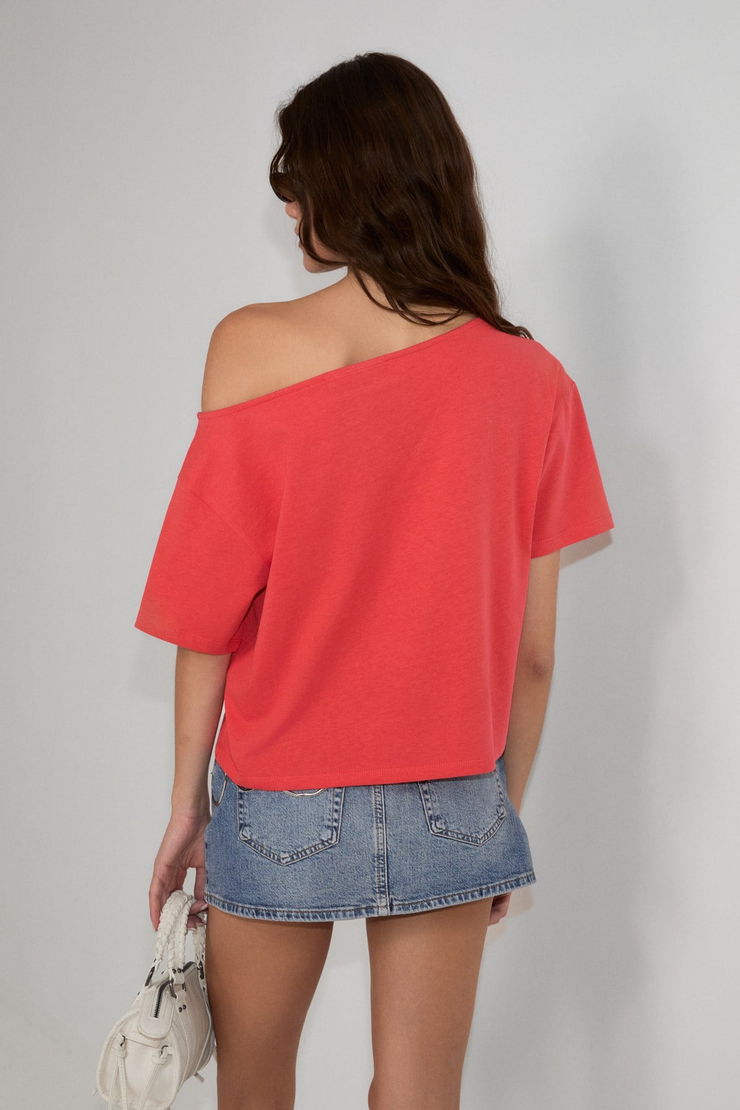 MANAIA Kadın %100 Organik Pmauklu Tek Omuzu Açık Dünya Kupasına Özel Baskılı Pembe T-Shirt