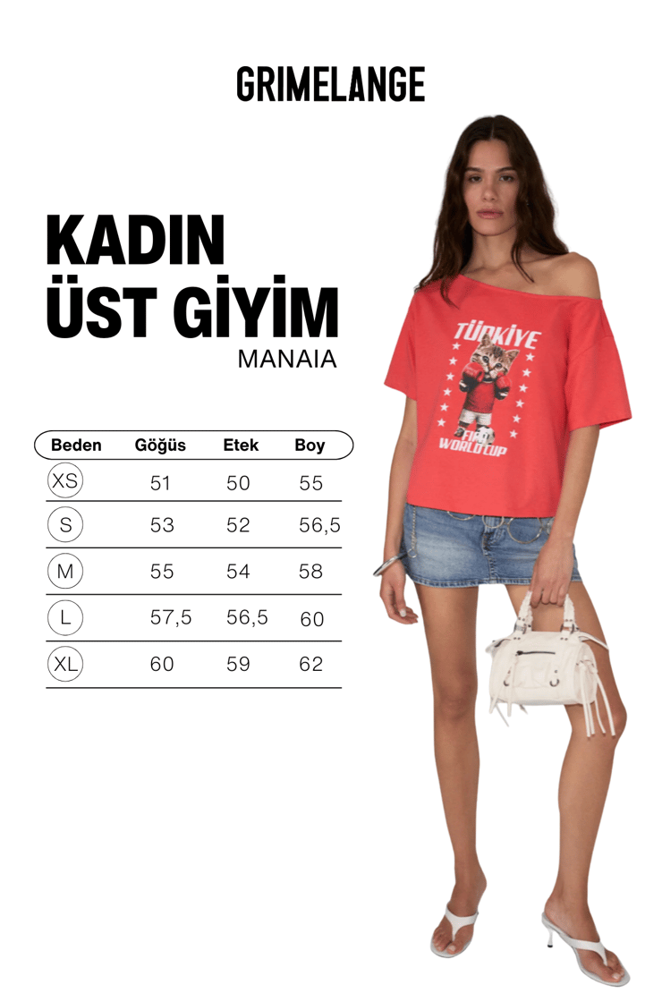 MANAIA Kadın %100 Organik Pmauklu Tek Omuzu Açık Dünya Kupasına Özel Baskılı Pembe T-Shirt