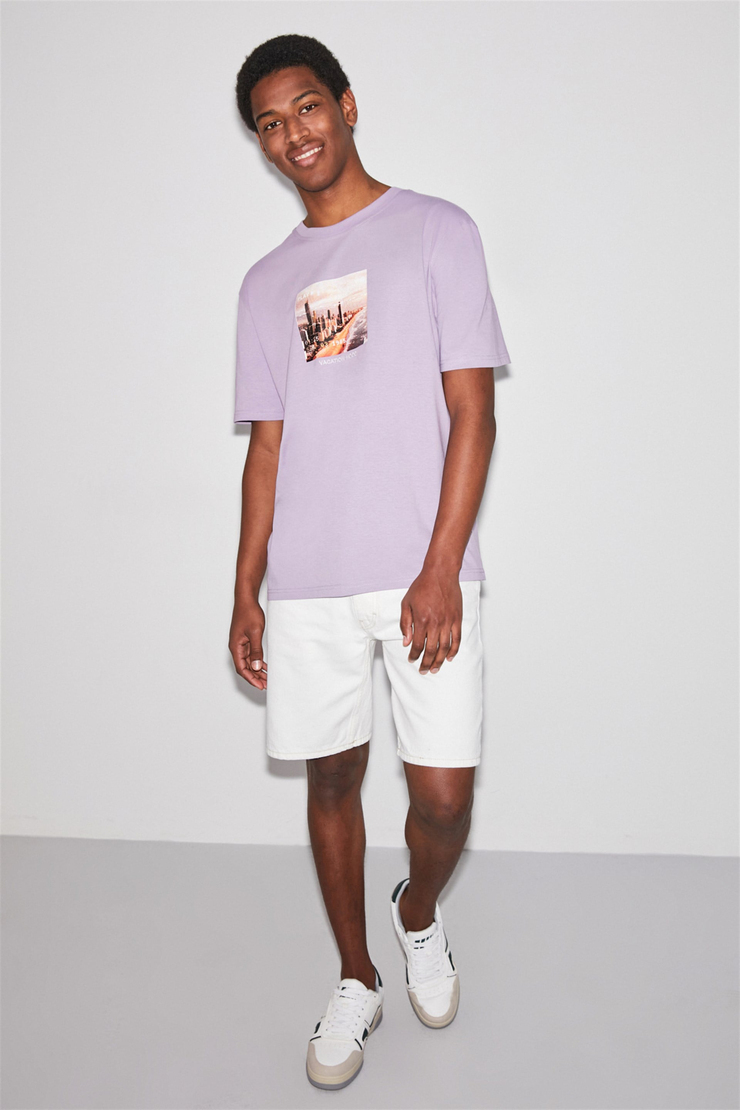 MEMORY Erkek Lila Baskılı ve Nakışlı Yuvarlak Yaka Regular Fit T-Shirt