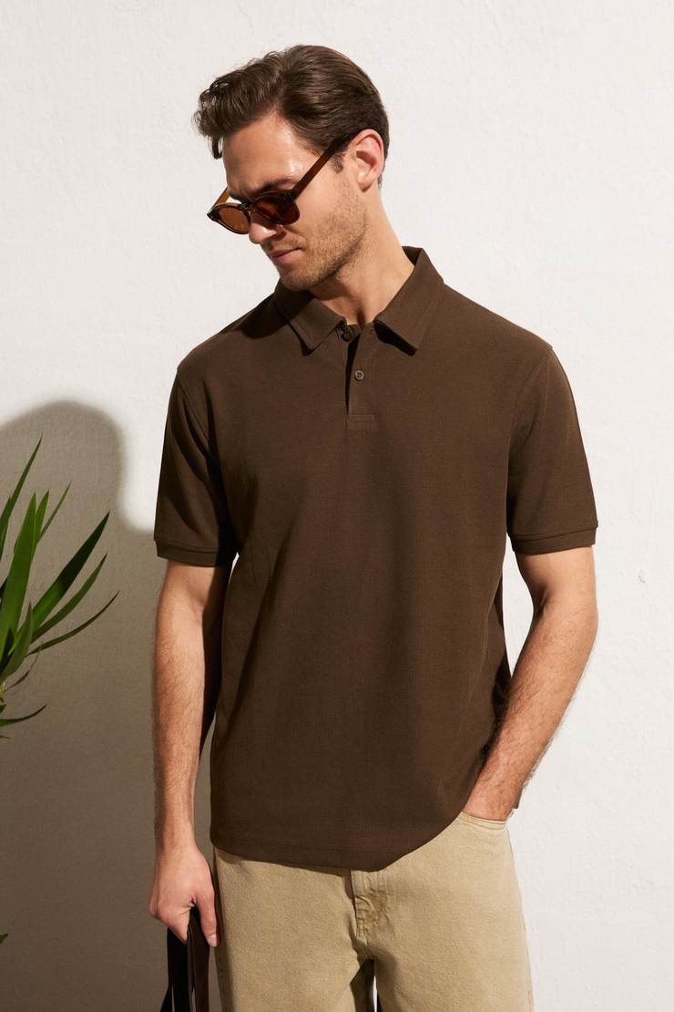 MINNUTU Erkek Organik Pamuklu Polo Yakalı Regular Fit Kahverengi T-Shirt