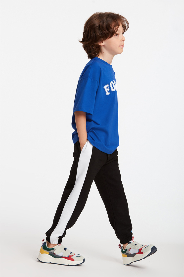 MUNCH Çocuk Siyah Baskılı Yuvarlak Yaka Comfort Fit Eşofman Takımı