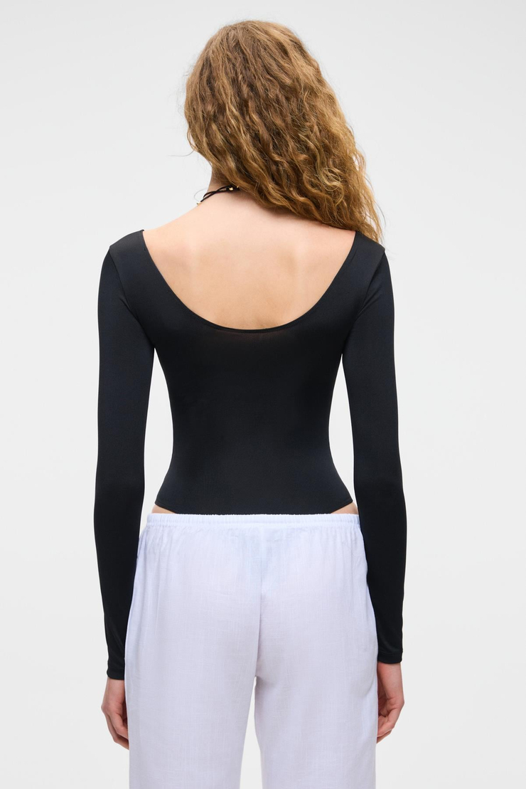 NEILGEN Kadın Slim Havuz Yaka Çıtçıtlı İnce Uzun Siyah Bodysuit