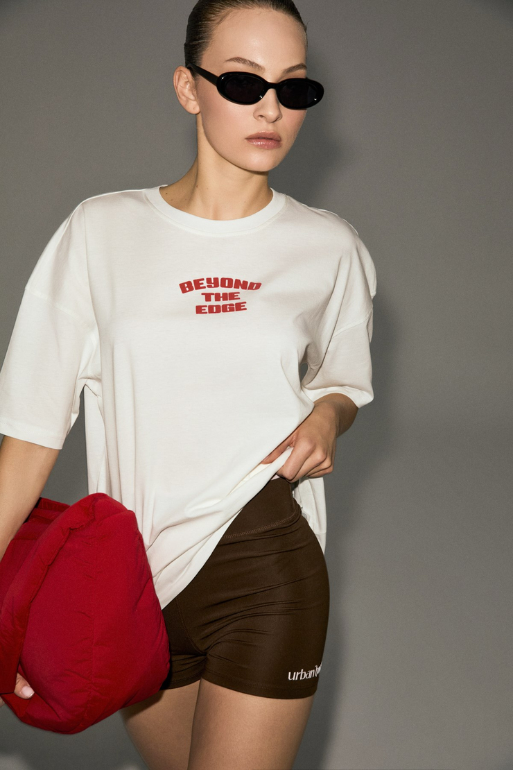 NINEL Kadın %100 Pamuk Arka Ve Önü Yazı Detaylı Baskılı Slim Ekru-Kırmızı T-Shirt