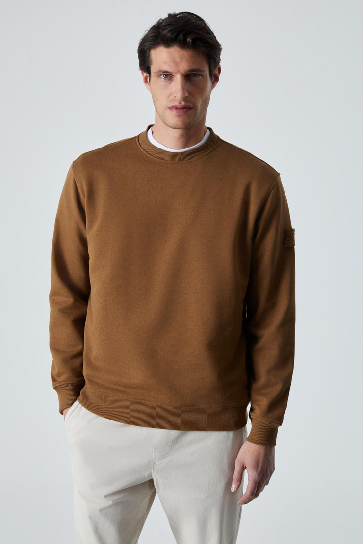 OLLIE Erkek Bisiklet Yaka Regular Uzun Kollu Nakış Detaylı Koyu Kahverengi Sweatshirt