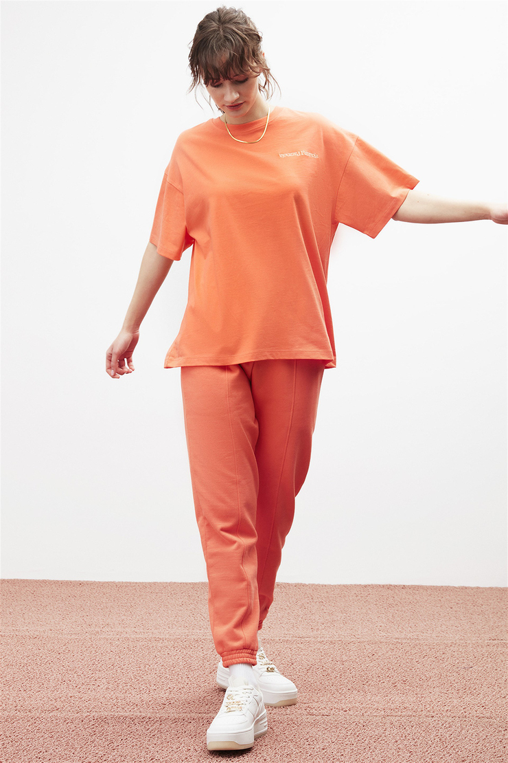 PARANOIA Kadın Nar Çiçeği Nakışlı-İşlemeli Yuvarlak Yaka Oversize T-Shirt