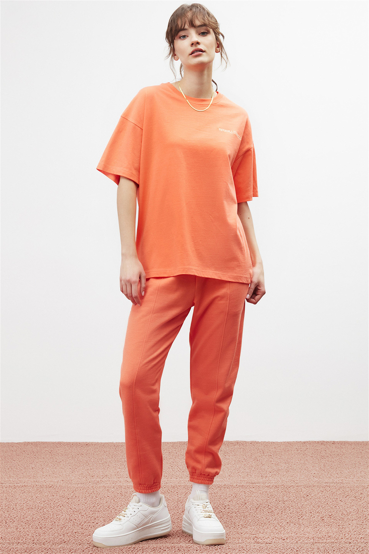 PARANOIA Kadın Nar Çiçeği Nakışlı-İşlemeli Yuvarlak Yaka Oversize T-Shirt