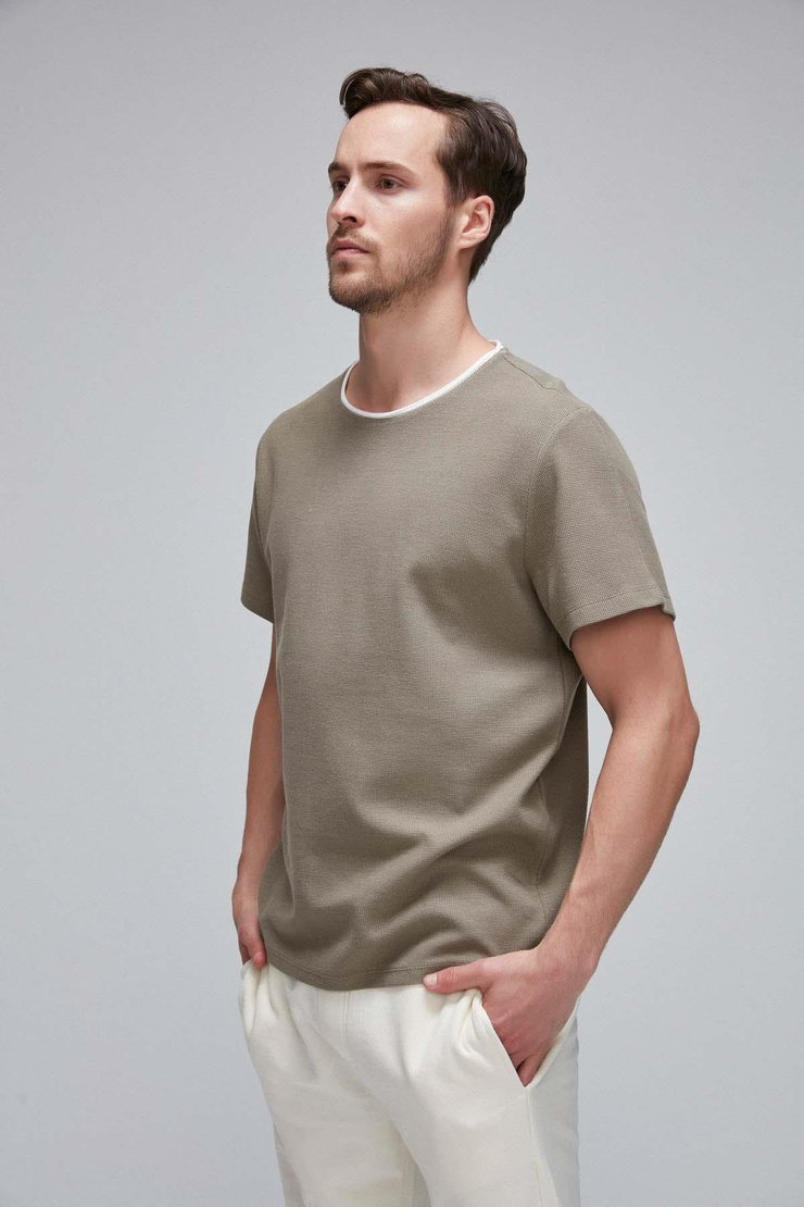 PARKER Yuvarlak Yakalı Çift Yaka Görünümlü Kısa Kollu Waffle Kumaşlı Haki T-Shirt
