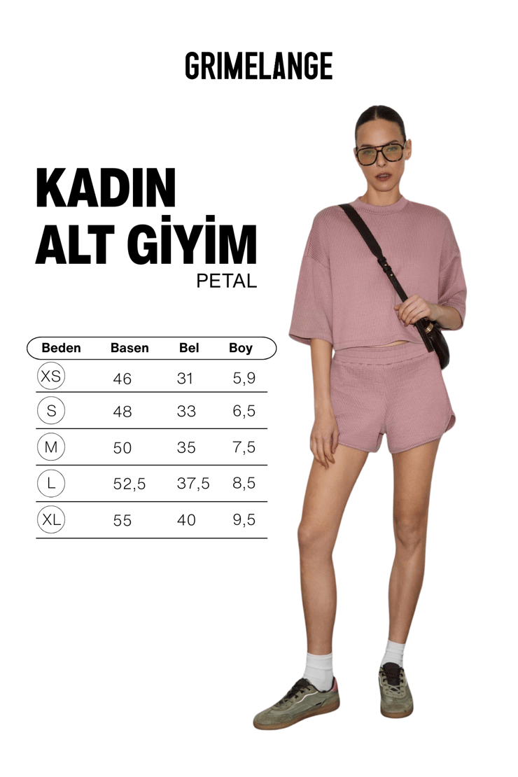 PETAL Kadın Esnek Kumaşlı Beli Lastikli Relaxed Fit Pembe Şort