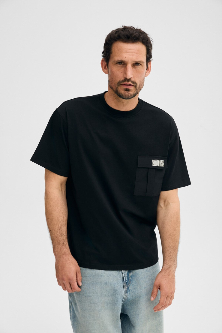 POCKET Erkek %100 Organik Pamuklu Dokuma Cepli Etiket Detaylı Siyah T-Shirt