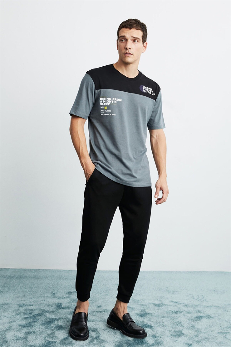 PUG Erkek ÇOKLU Baskılı Yuvarlak Yaka Comfort Fit T-Shirt