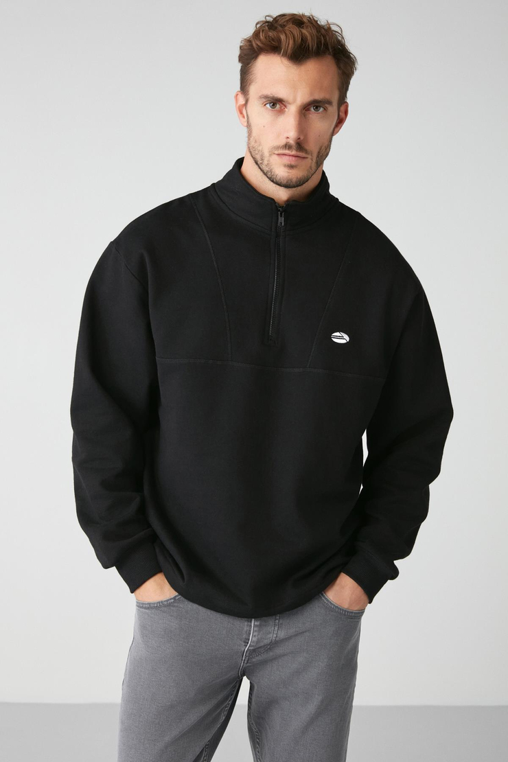 RADIANT Erkek %100 Organik Pamuk Nakış Detaylı Yarım Fermuarlı Dik Yakalı Siyah Sweatshirt