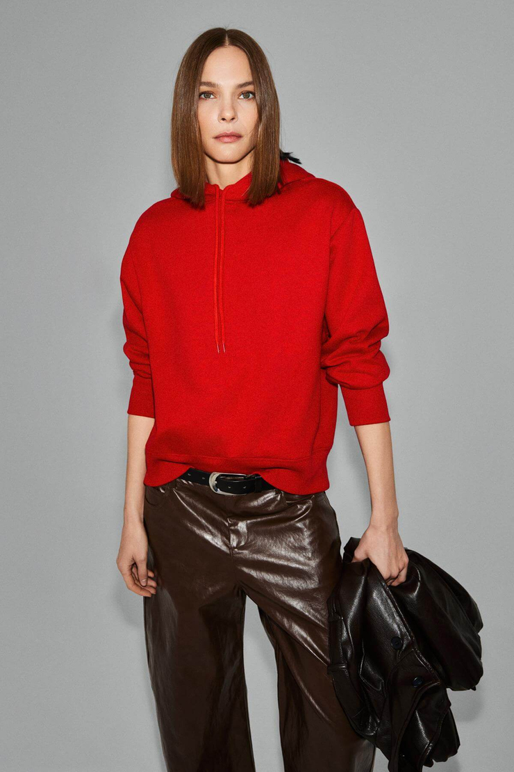 REDONY Kadın Organik Pamuklu İçi Polarlı Kapüşonlu Yaka Brit Detaylı Regular Kırmızı Sweatshirt