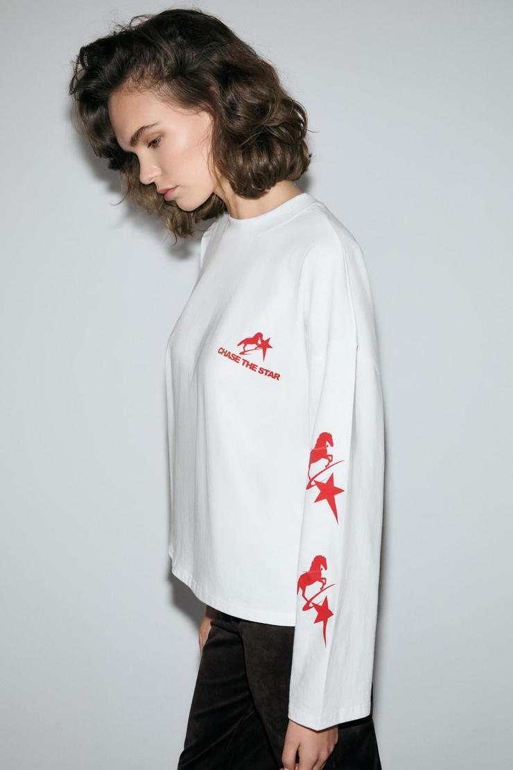 RIVOLYN Kadın Yumuşak Kumaşlı Baskı Detaylı Oversize Uzun Kollu Beyaz T-Shirt