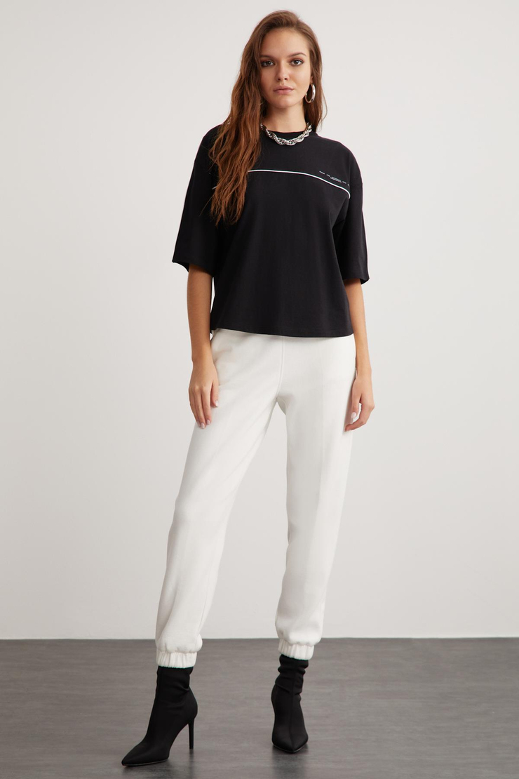 RODES  Relaxed Siyah Tekli T-Shirt
