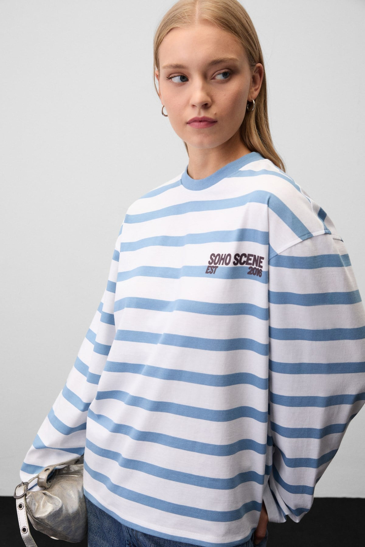 ROSALINA Kadın Çizgili Kumaş Üzerinde Baskılı Uzun Kollu Beyaz-Mavi Çizgili T-Shirt